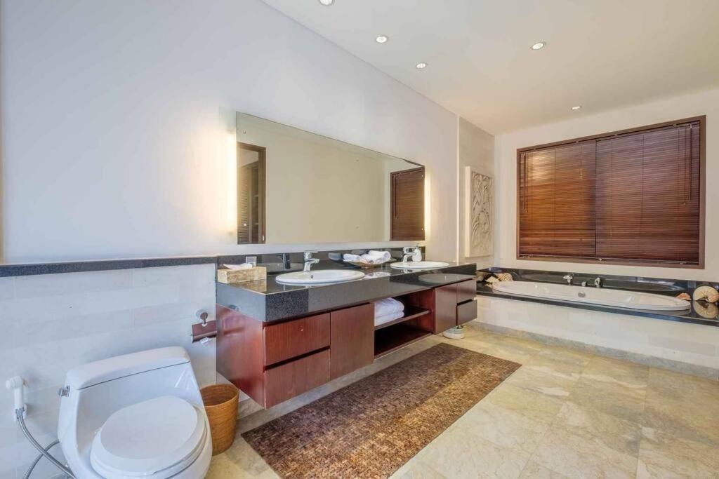 Kejora Beachfront Estate Sanur -Stunning Villa Eleven Exterior photo