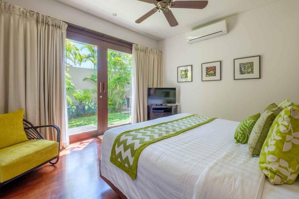 Kejora Beachfront Estate Sanur -Stunning Villa Eleven Exterior photo